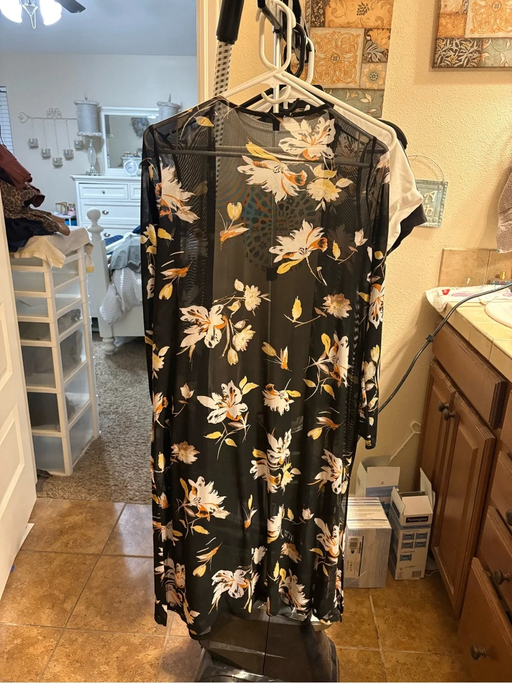 iris sheer open
